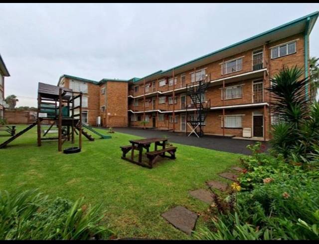 2 BEDROOM APARTMENT FOR SALE IN ELSBURG